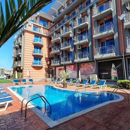 Апартамент Cacao Residence Pantai Sunny Luaran gambar