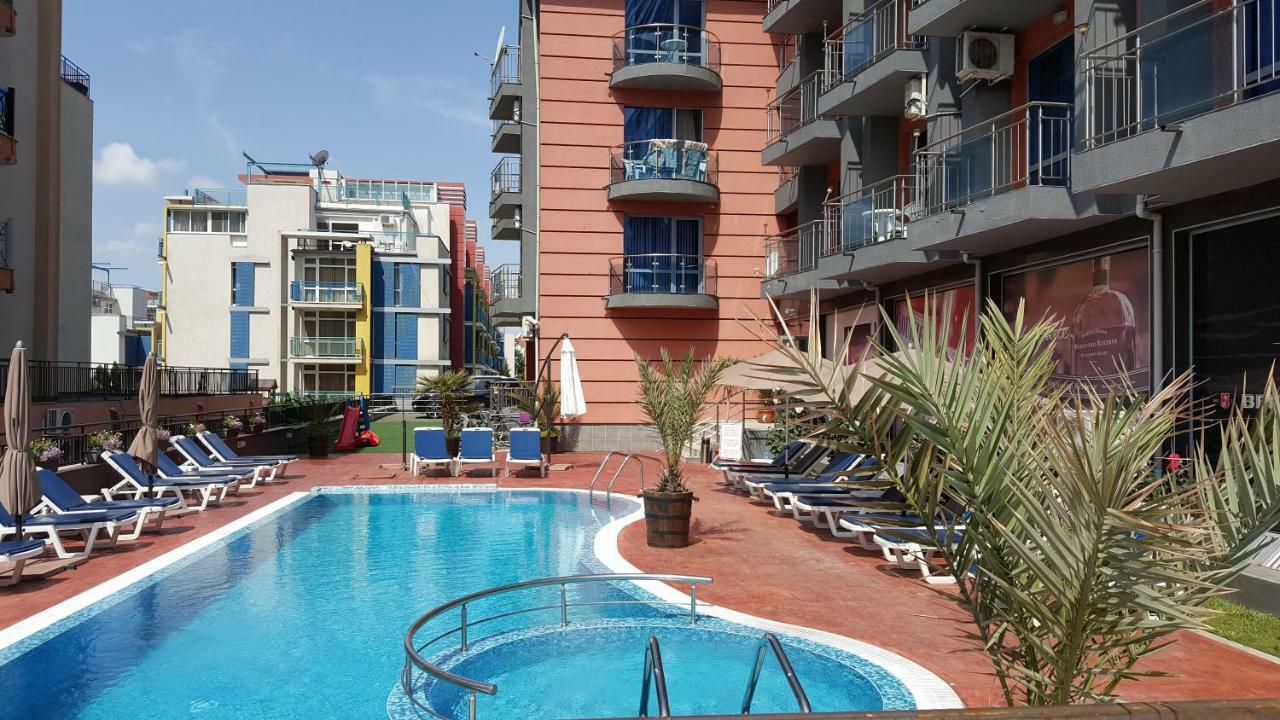 Апартамент Cacao Residence Pantai Sunny Luaran gambar