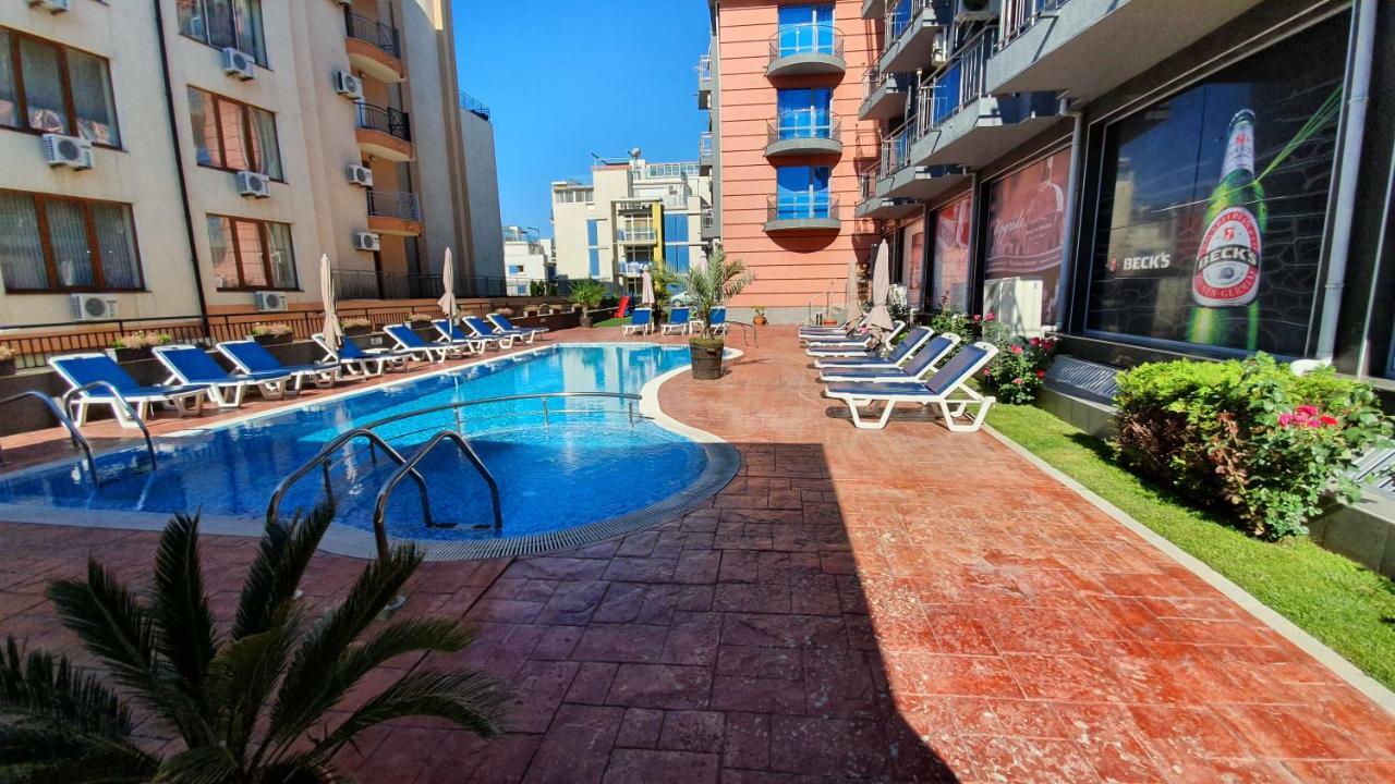 Апартамент Cacao Residence Pantai Sunny Luaran gambar